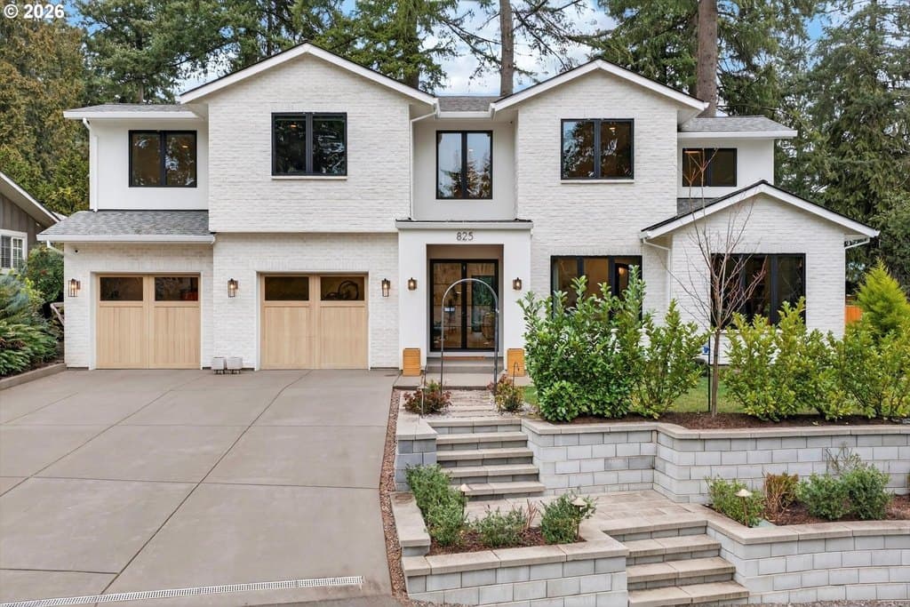 825 Ellis Ave, Lake Oswego