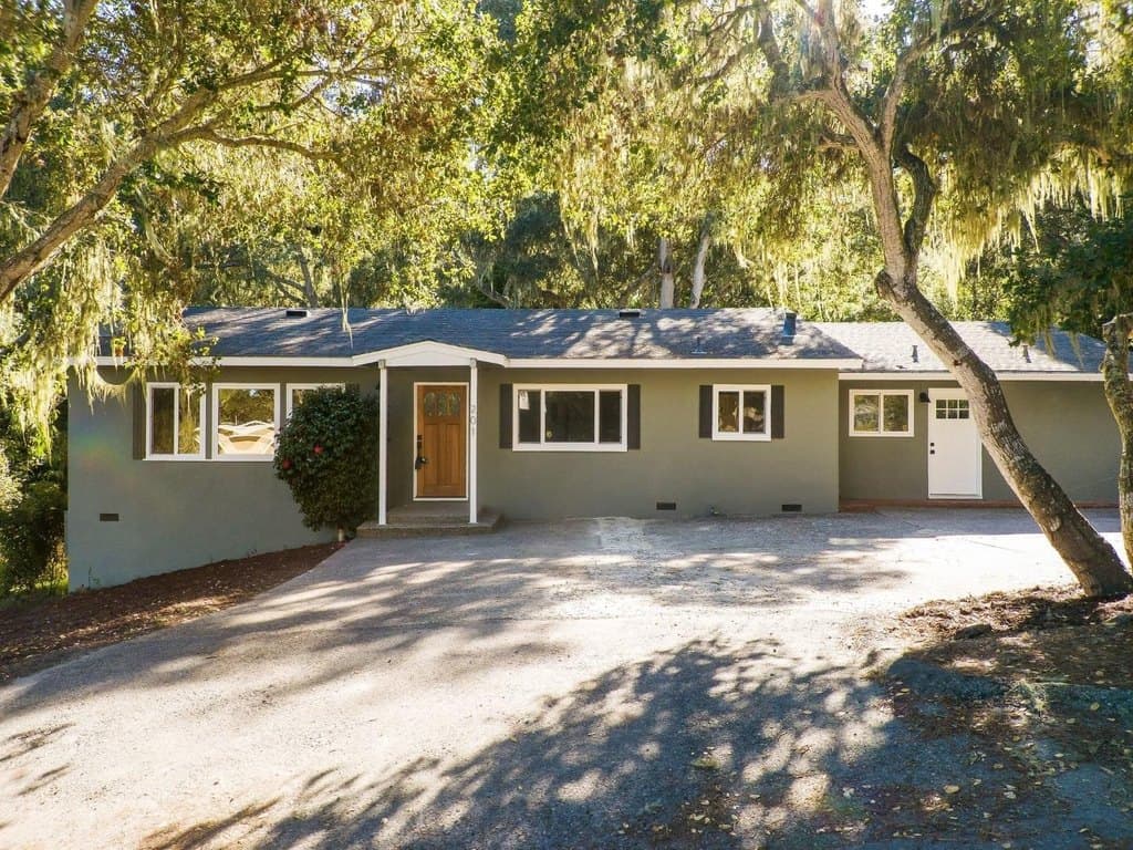 201 Soledad Pl, Monterey