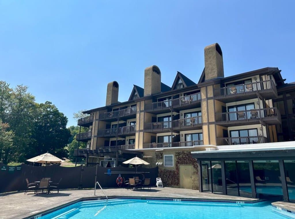 5620 Highlands Dr Unit 517, Harbor Springs
