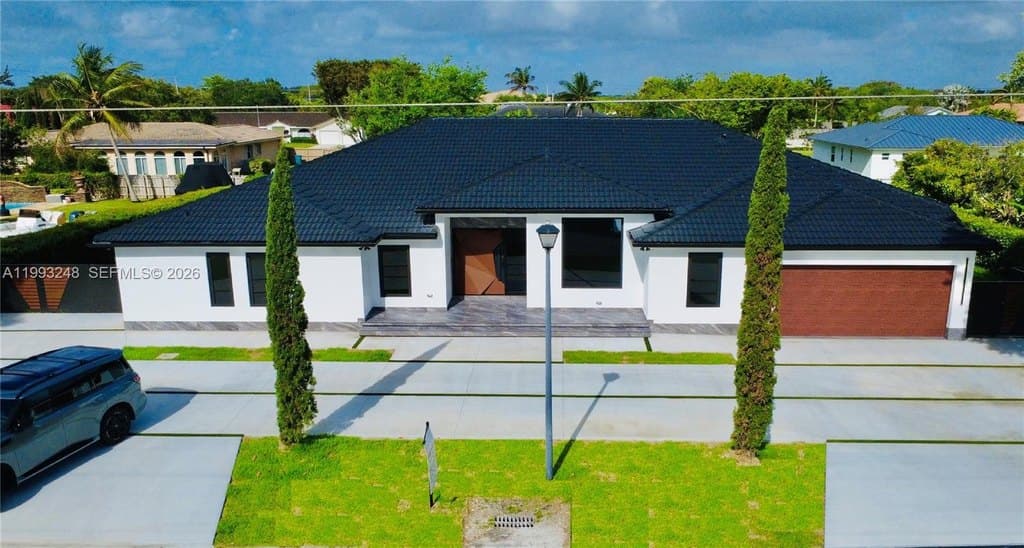 19880 SW 134th Ave, Miami