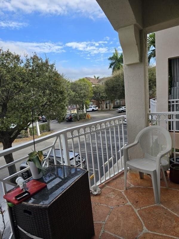 8930 W Flagler St Apt 221