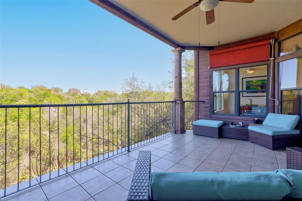 300 San Gabriel Village Blvd Apt 512, Georgetown