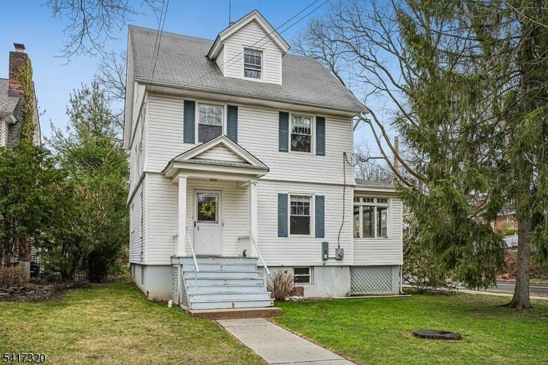 1 Baltusrol Pl, Summit