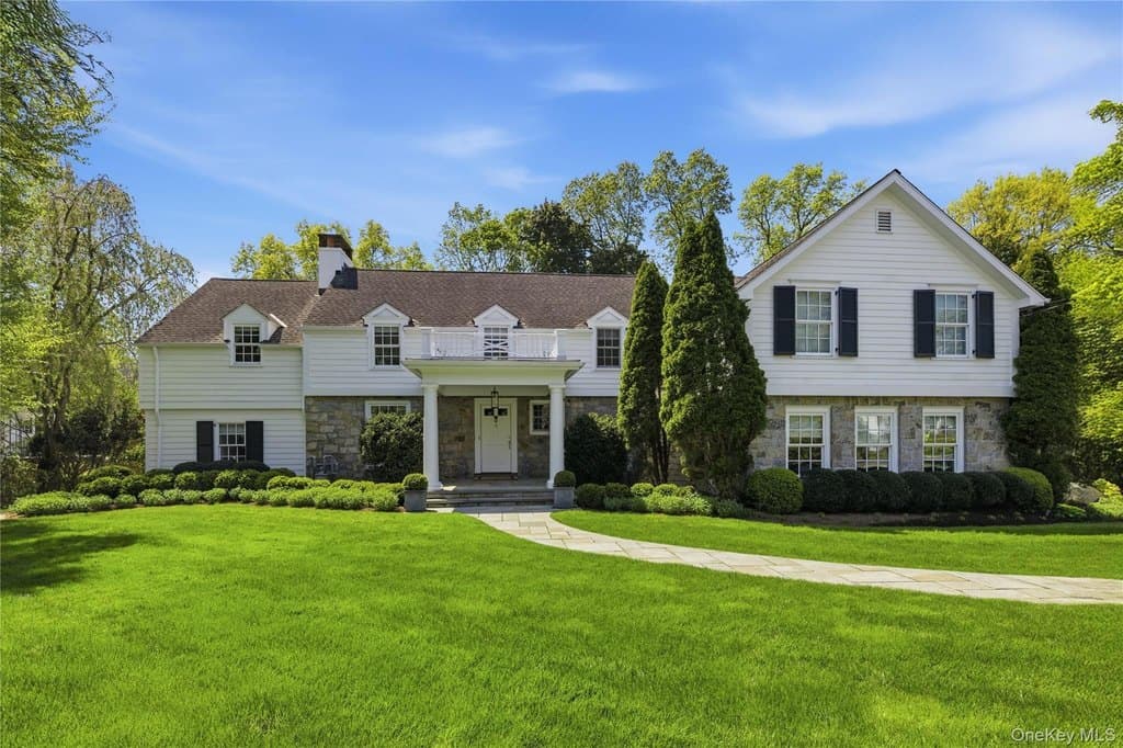 4 Martin Rd, Rye