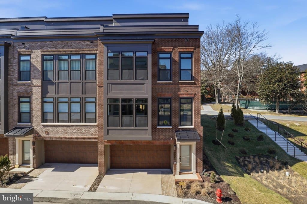 5358 Zenith Overlook, Bethesda