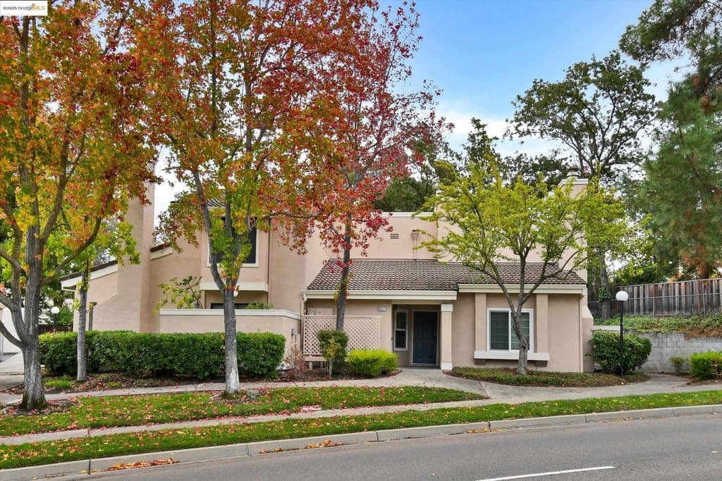 601 Palomino Dr Unit D, Pleasanton