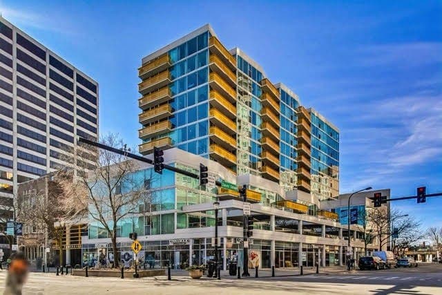 1580 Sherman Ave Apt 906, Evanston