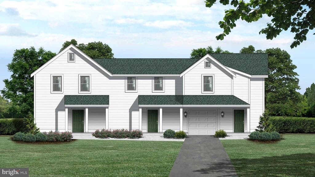 2 Corio Ct, Princeton