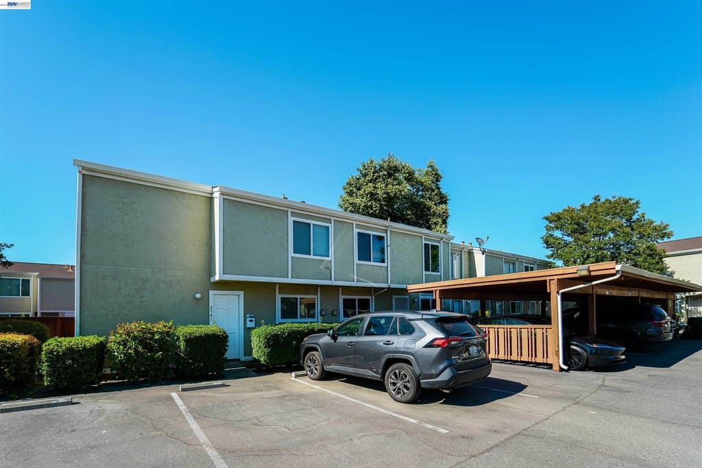 4537 Capewood Ter, Fremont