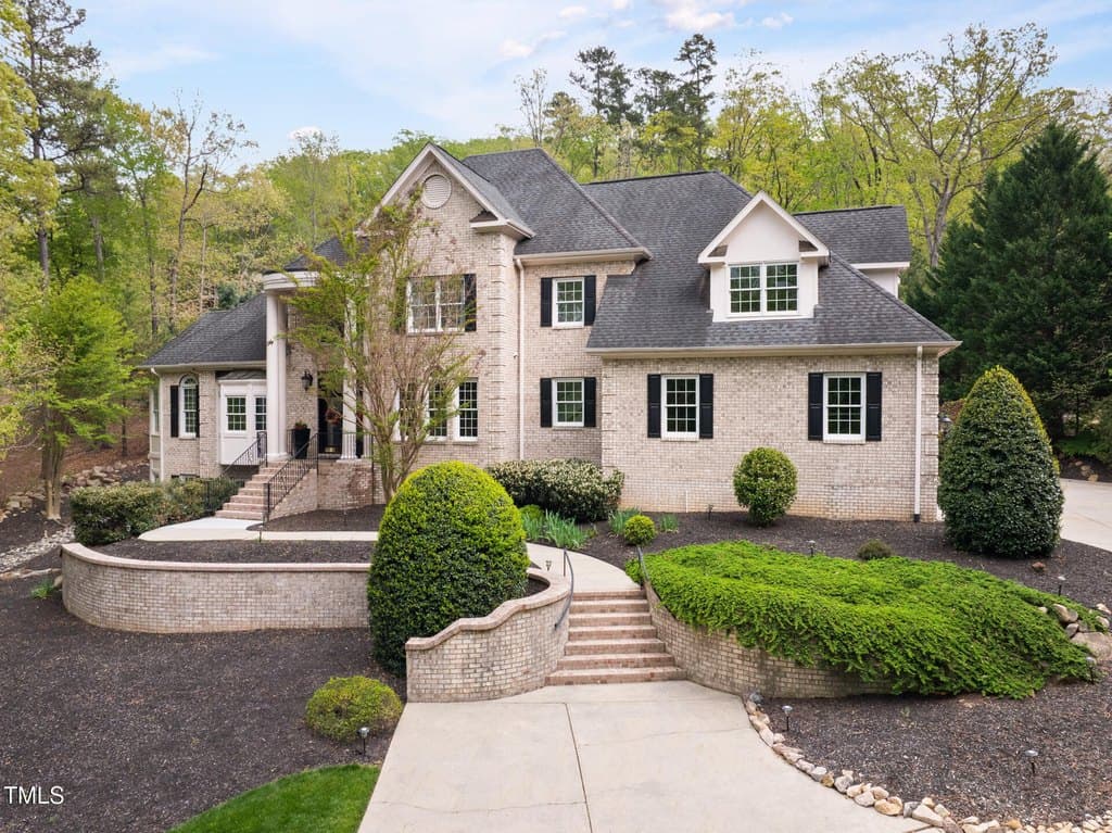 16106 Morehead, Chapel Hill