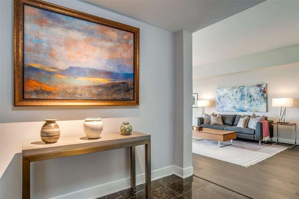 3030 McKinney Ave Apt 2005