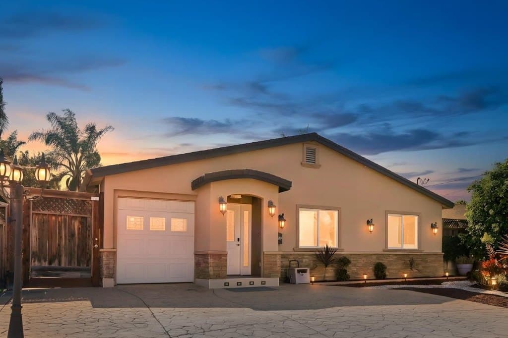 40489 Davis St, Fremont