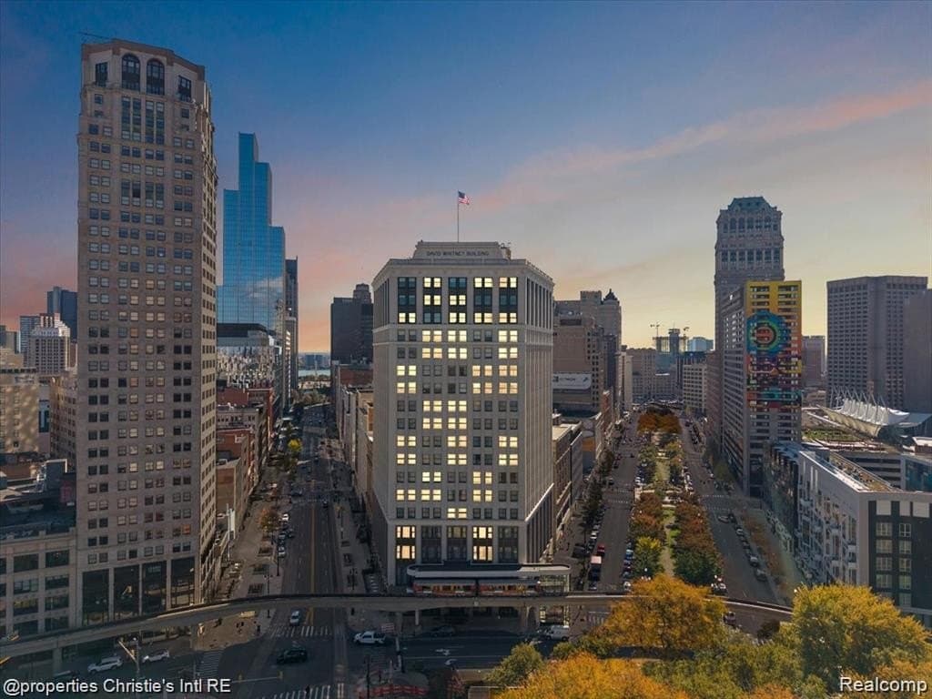 1 Park Ave Apt 1402, Detroit