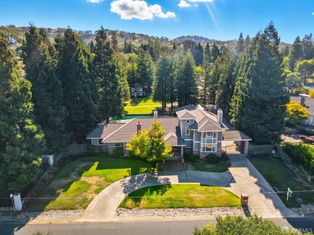 165 Pine Creek Rd, Walnut Creek