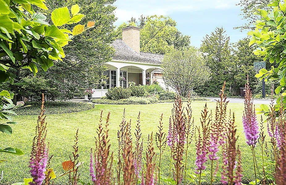 1185 Hill Rd, Winnetka