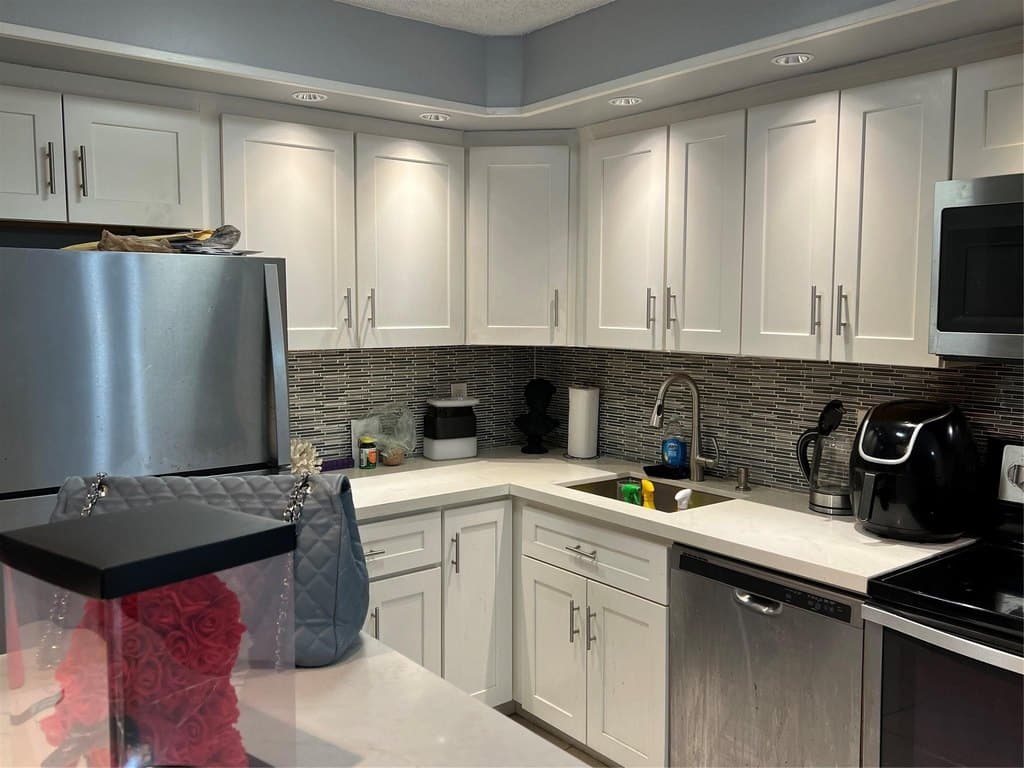 9745 W McNab Rd Unit 110, Fort Lauderdale