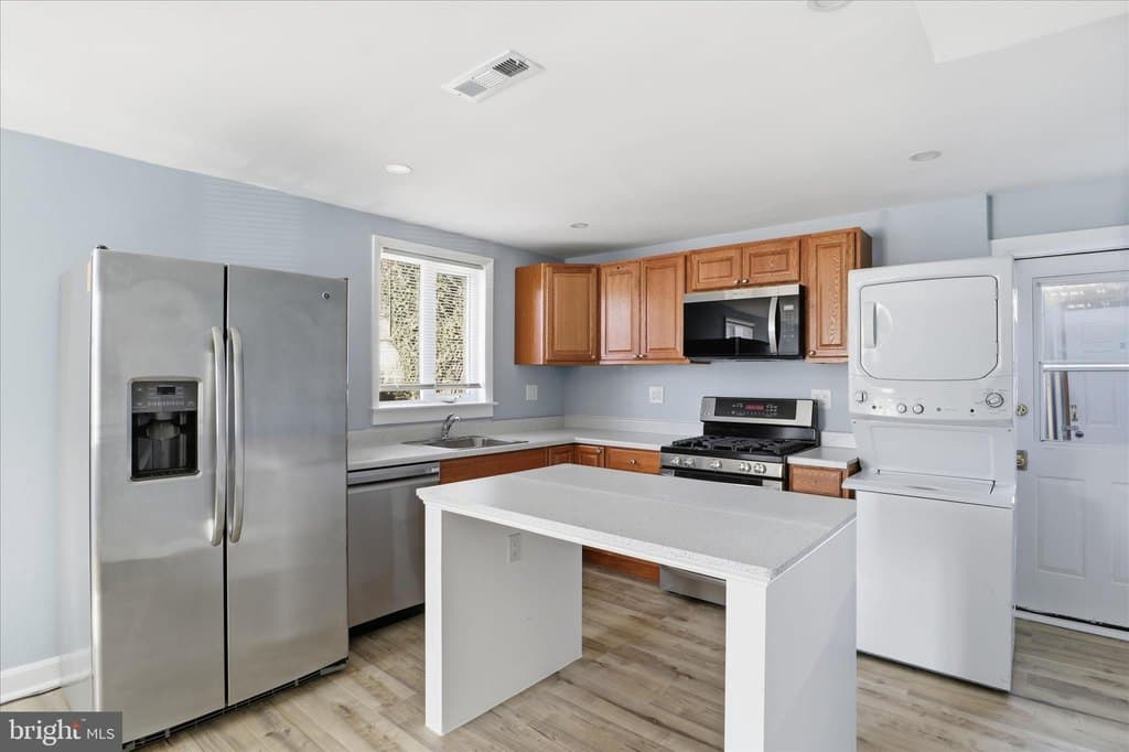 5415 8th St S, Arlington