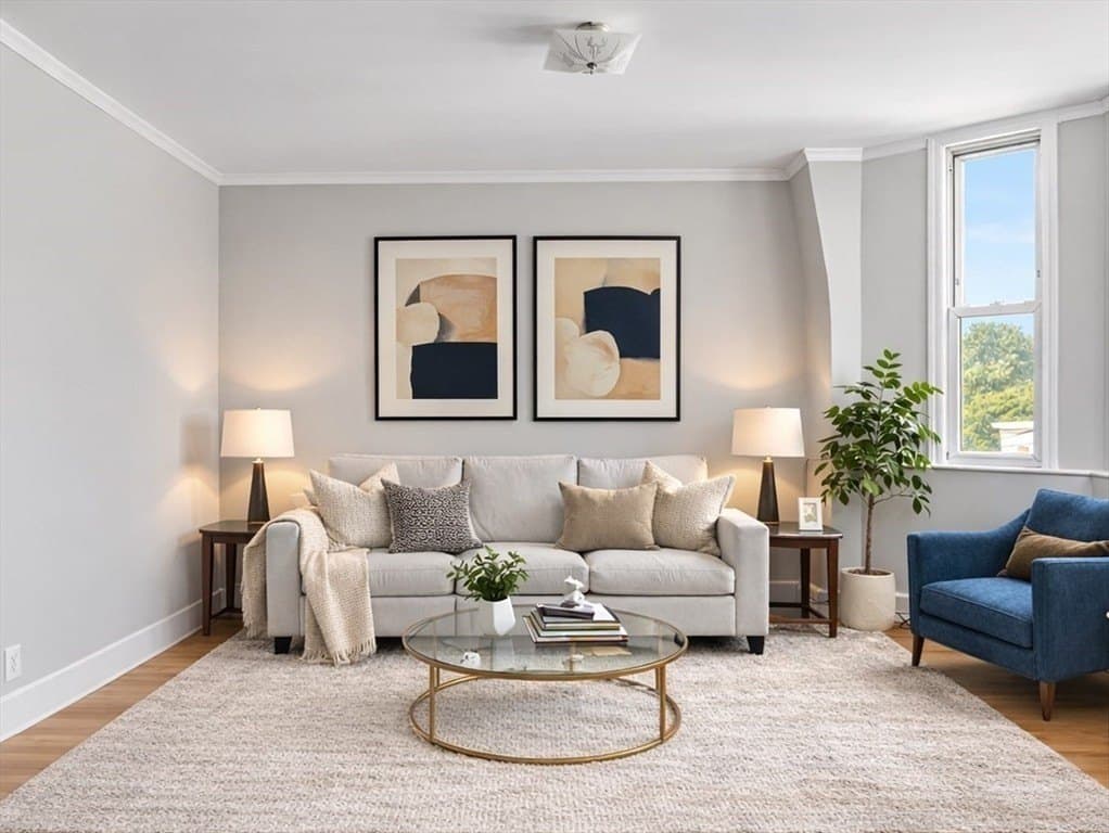 262 Sidney St Apt 3, Cambridge