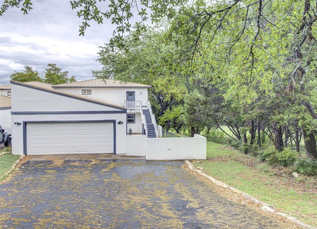 428 Seawind St, Lakeway