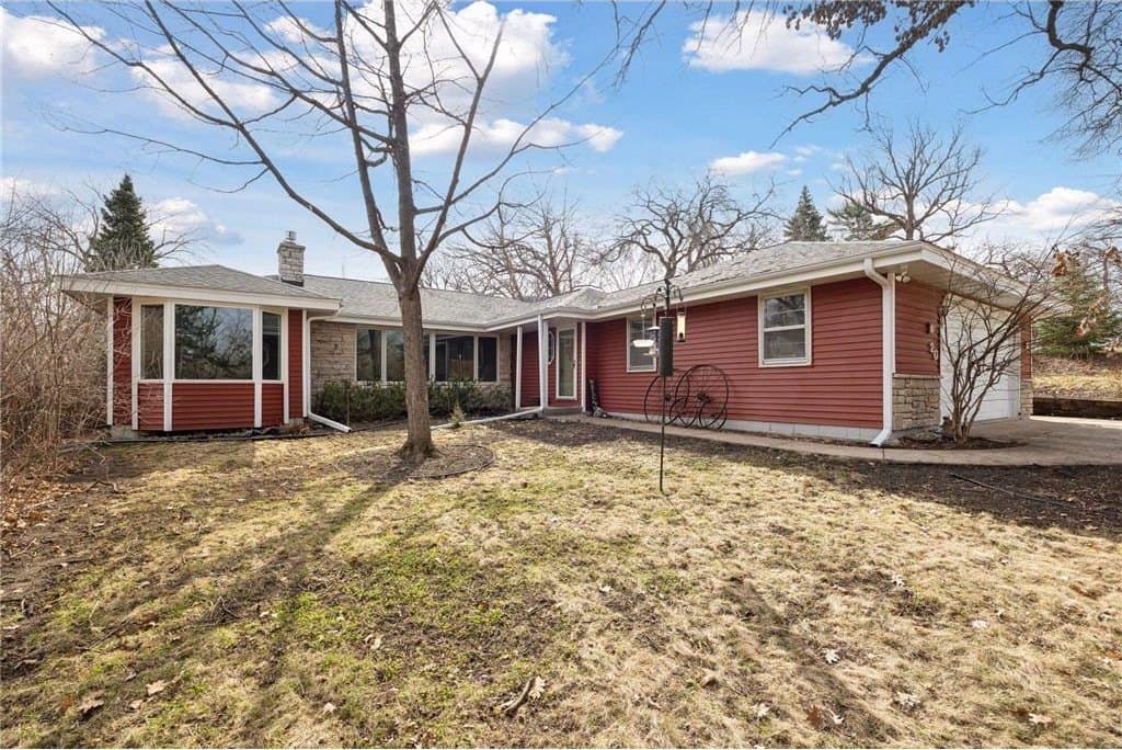 20 Westwood Rd, Minnetonka