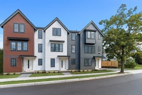 14 Elm St Unit 14, Newton