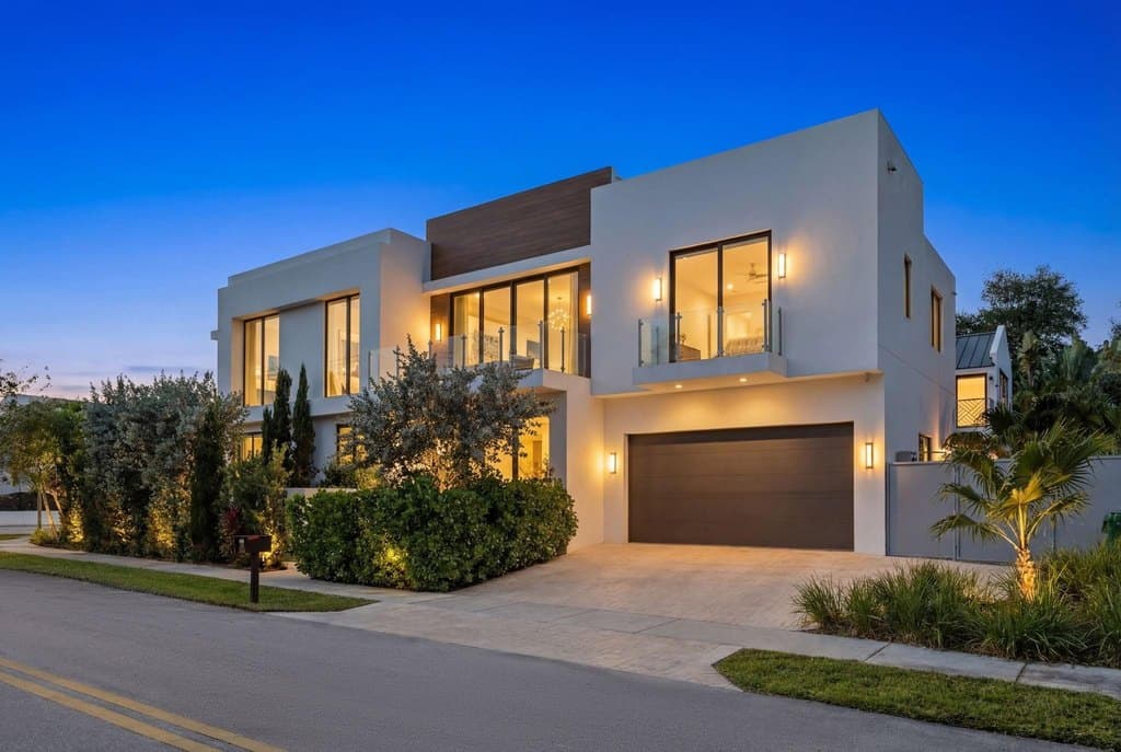 1111 SE 9th Ave, Fort Lauderdale