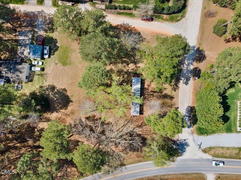 5801 Heritage Ln, Raleigh