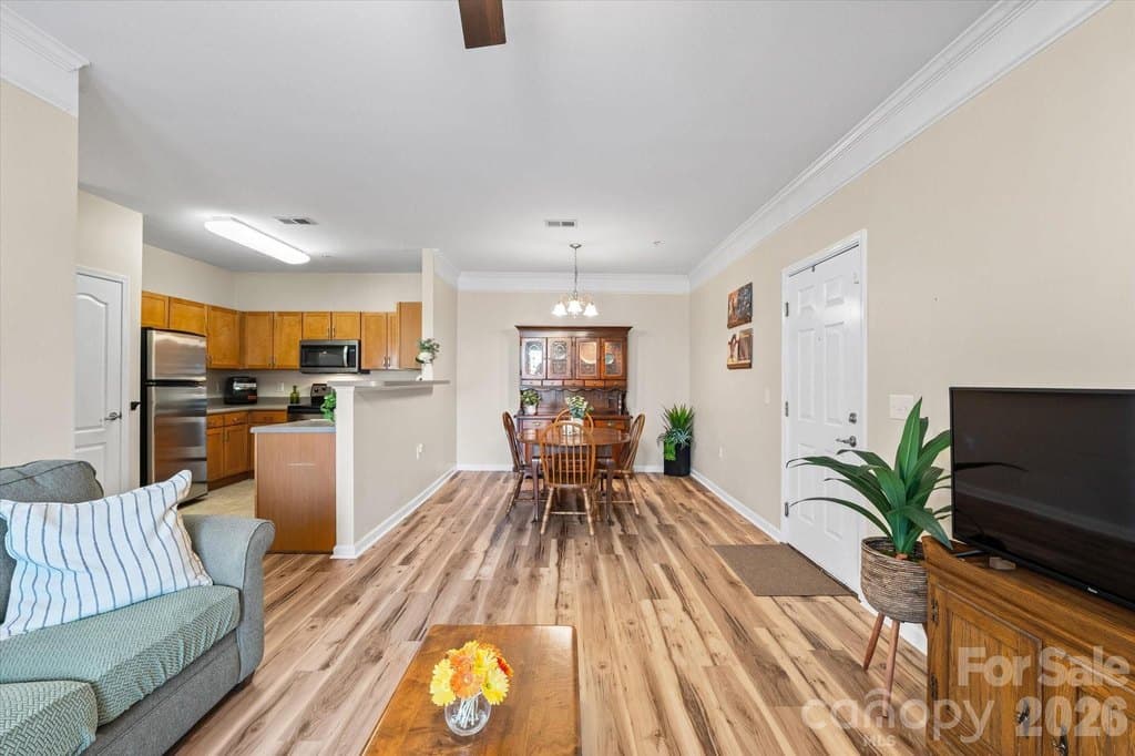 233 Appeldoorn Cir, Asheville