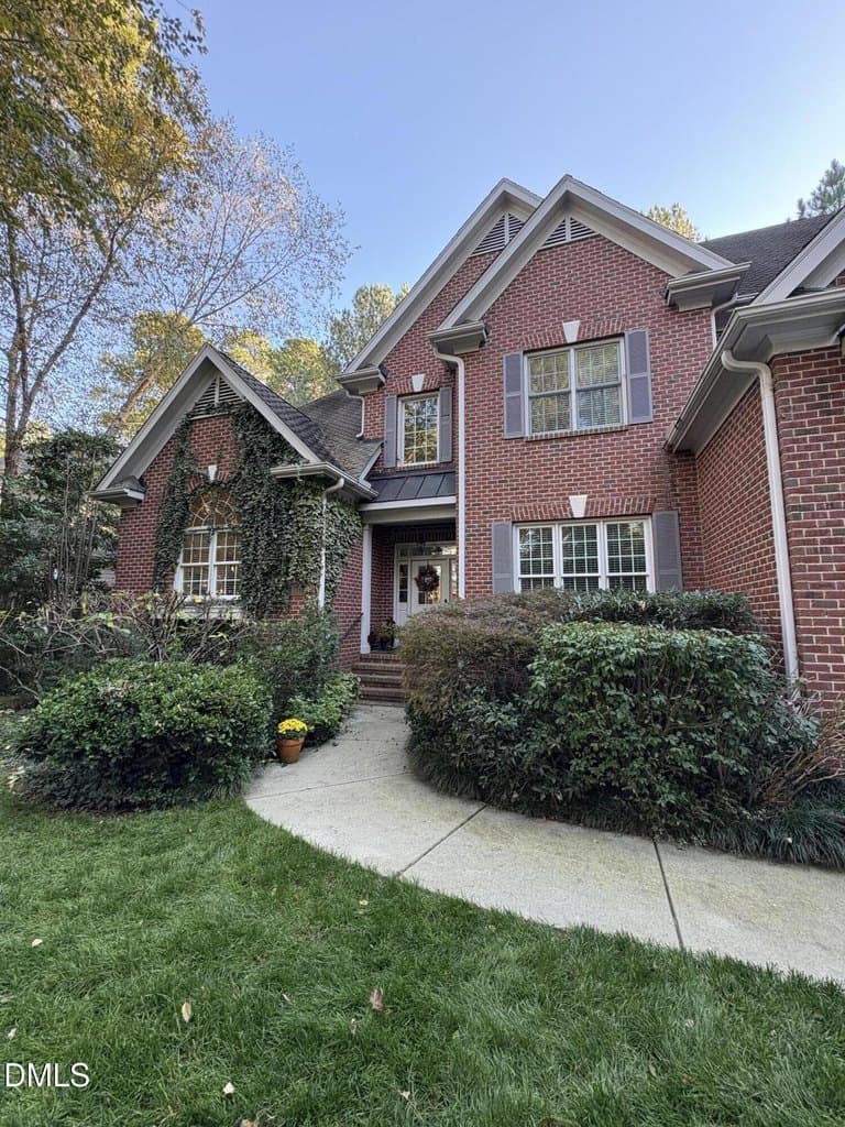 81117 Alexander, Chapel Hill