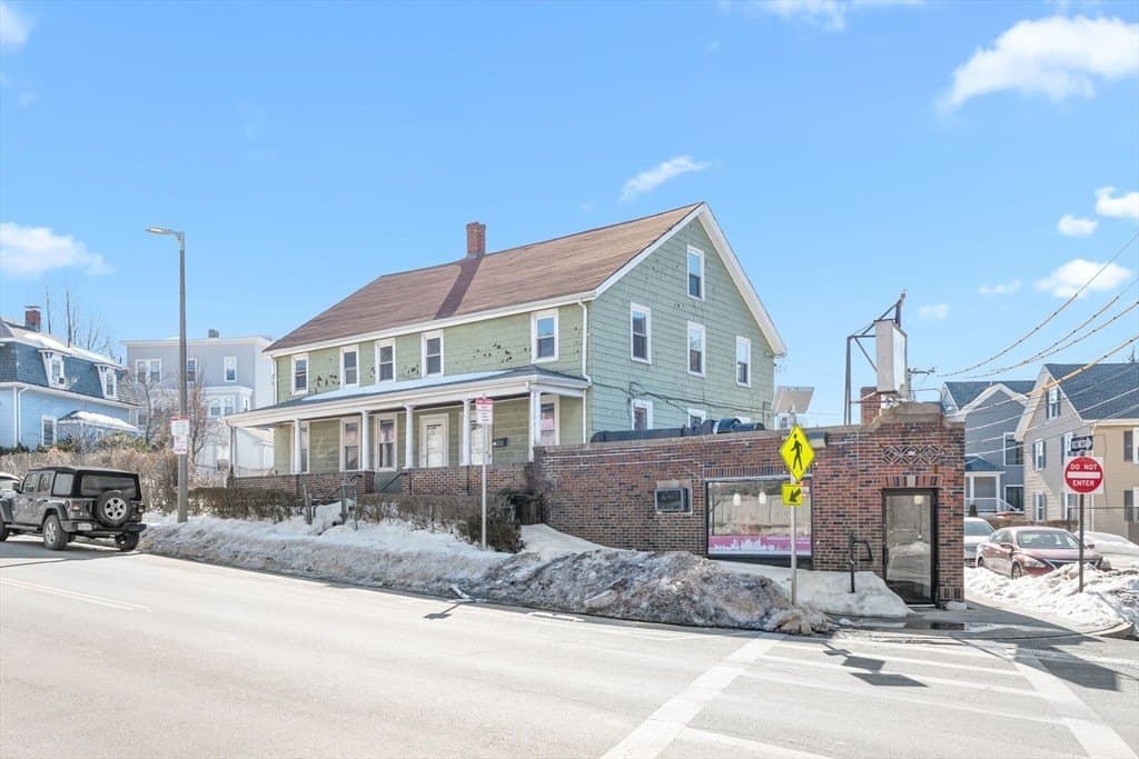 254-256 Washington St