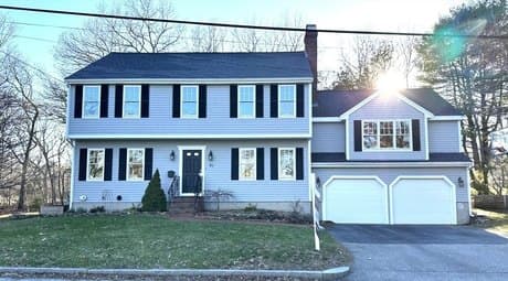 81 Parish Rd