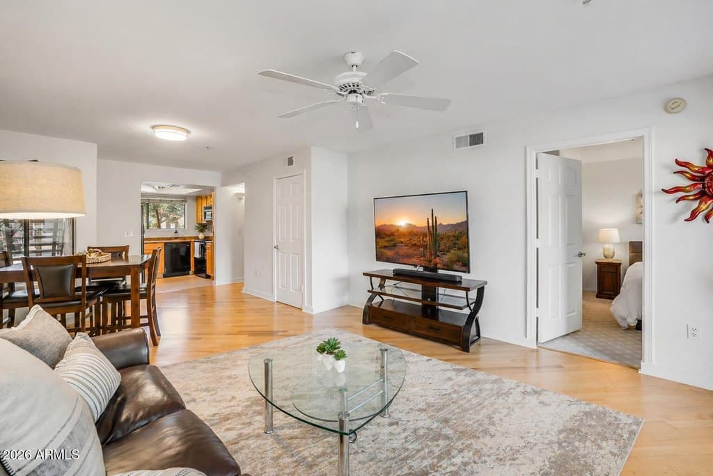 9990 N Scottsdale Rd Apt 1006, Paradise Valley