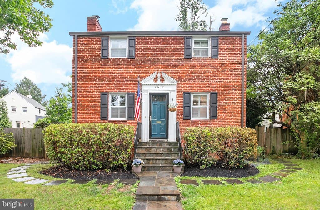 2602 Spencer Rd, Washington