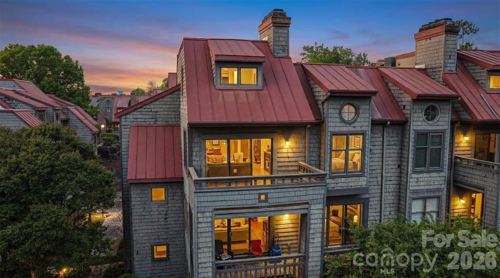 9029J M Keynes Dr Unit 61, Charlotte