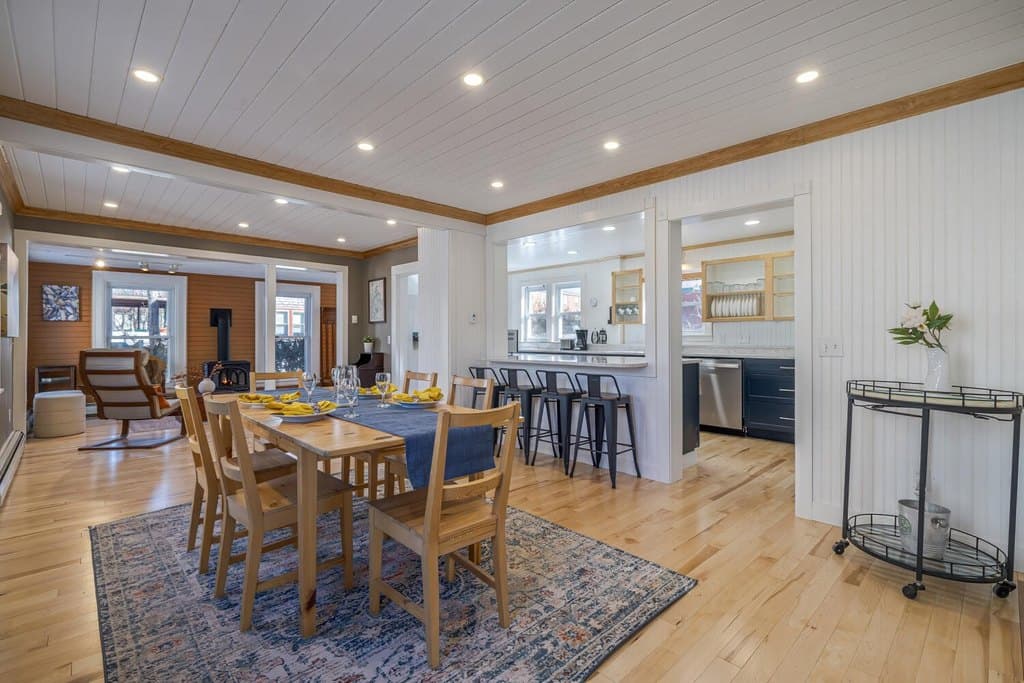3 Wayman Ln, Bar Harbor