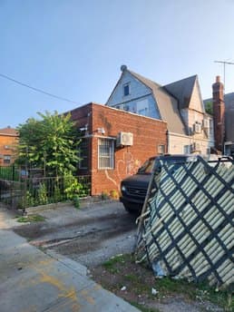 103-16 Van Wyck Expy