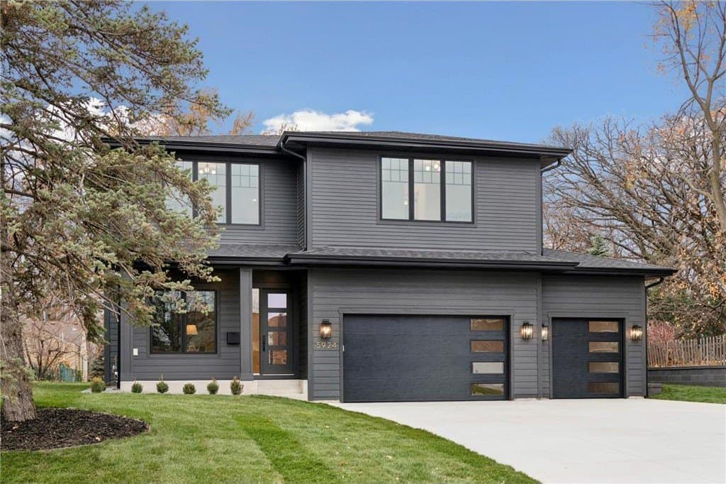 5805 Kellogg Ave, Edina