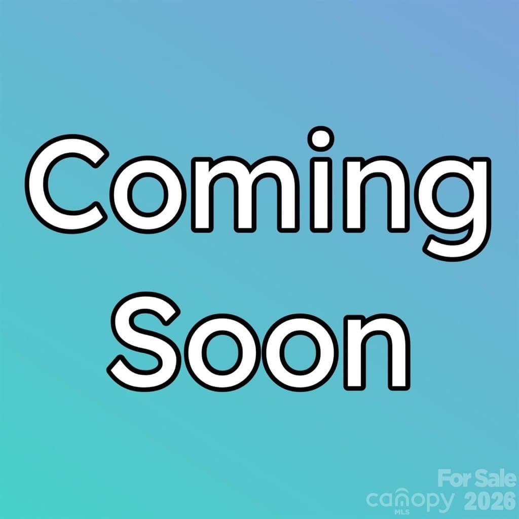 8825 Nightingale Ln, Charlotte