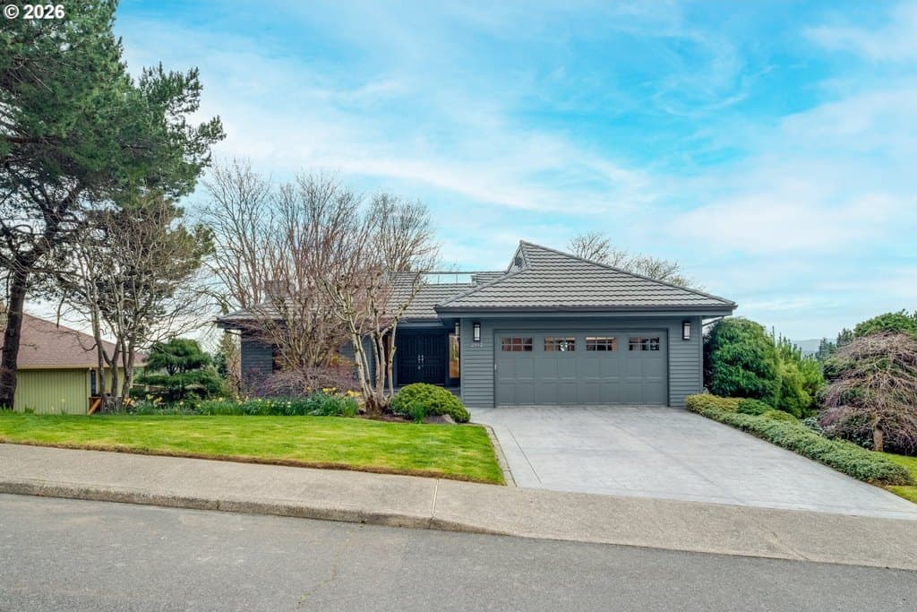 2912 Orchard Hill Pl, Lake Oswego