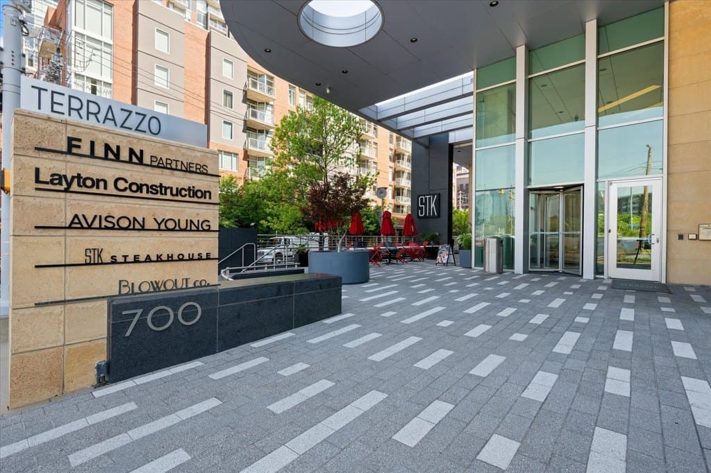 700 12th Ave S Unit 1104, Nashville