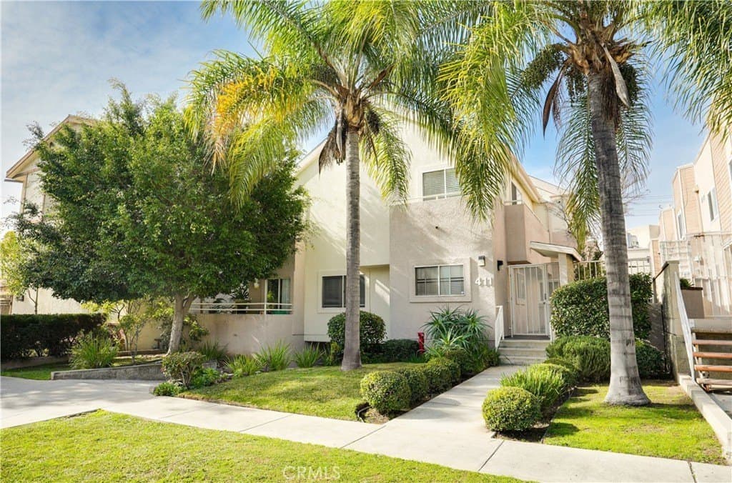 411 N Jackson St Unit 104, Glendale