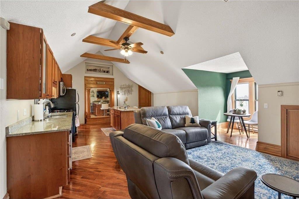 1936 Aldrich Ave S Unit E301, Minneapolis