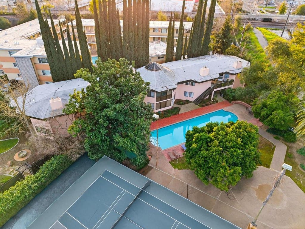 5911 Newman Ct Unit 7, Sacramento