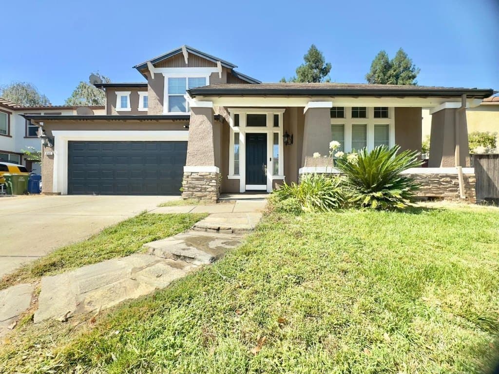 9562 E Park Dr, Elk Grove
