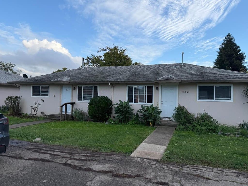 1704 Dutton Ave, Santa Rosa