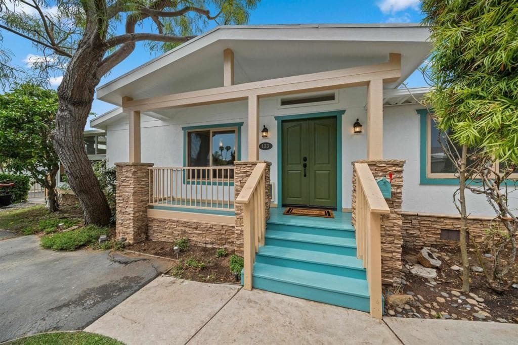 699 N Vulcan Ave Spc 133, Encinitas