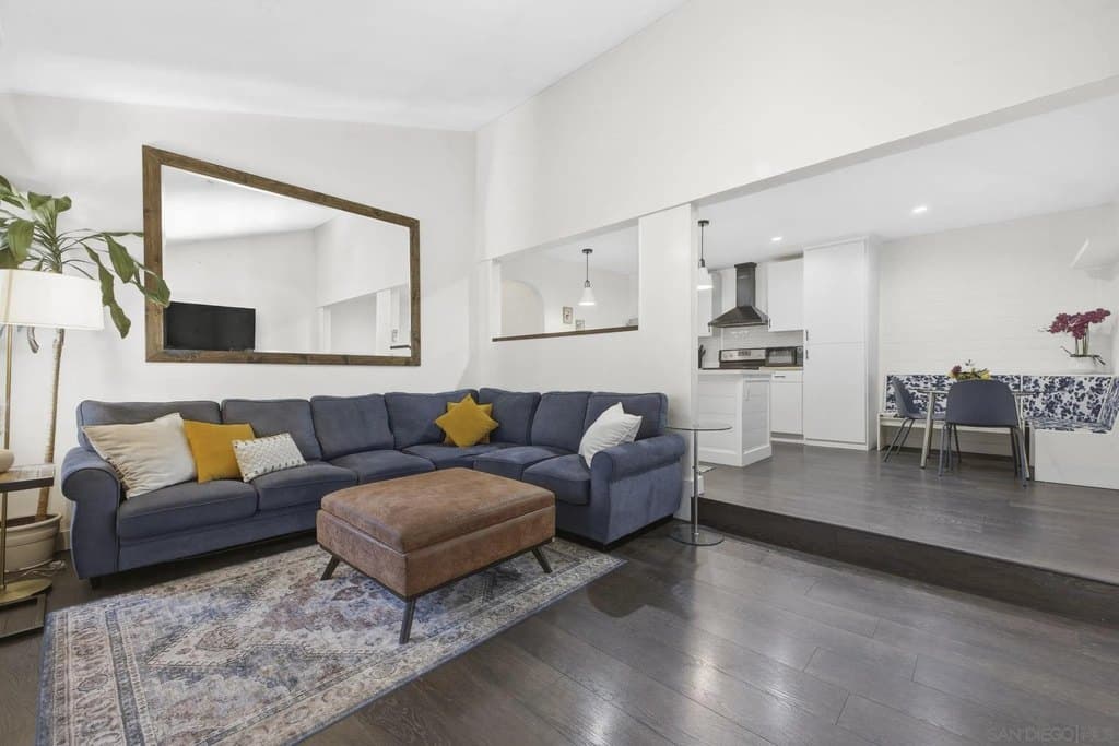 13788 Ruette Le Parc Unit D, Del Mar