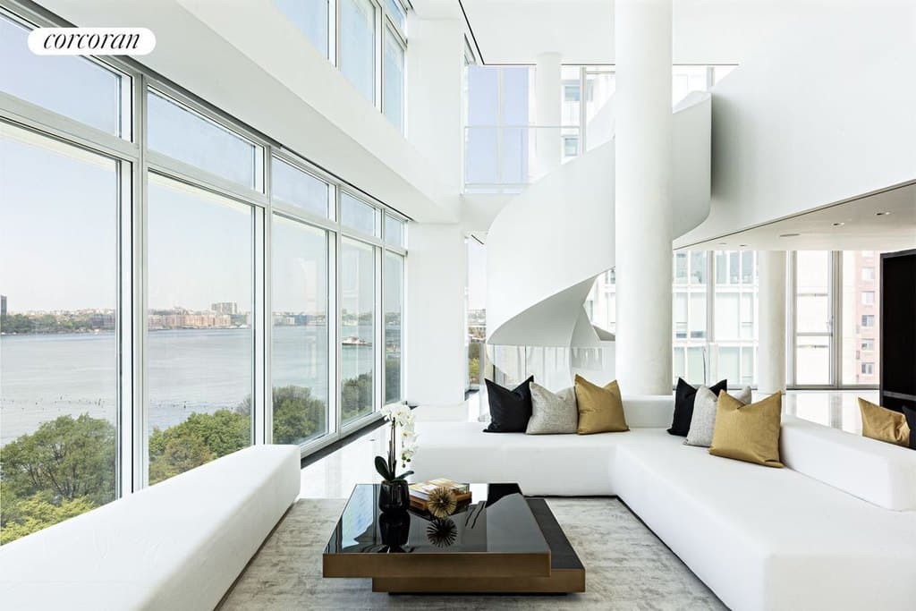 176 Perry St # 10S, New York