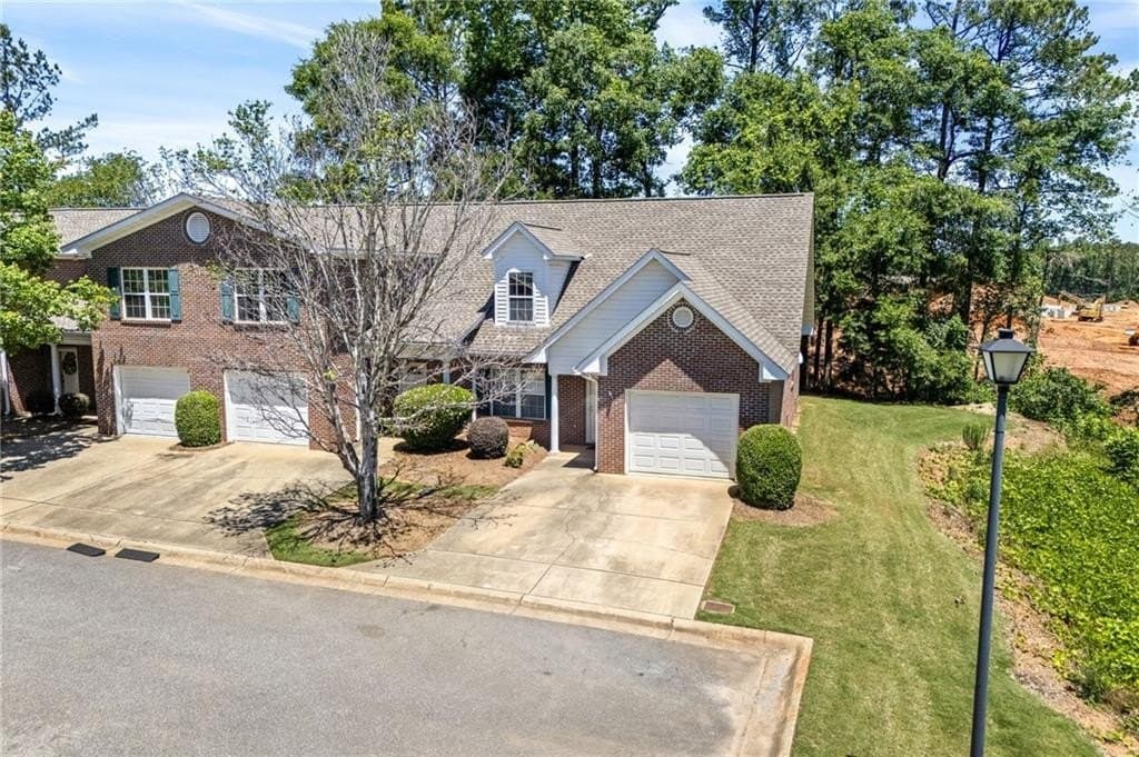 2428 E University Dr Apt 902, Auburn
