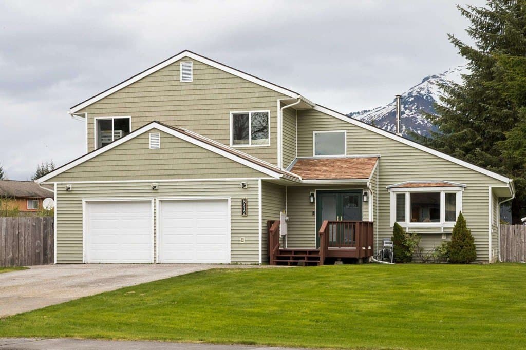 8412 Decoy Blvd, Juneau